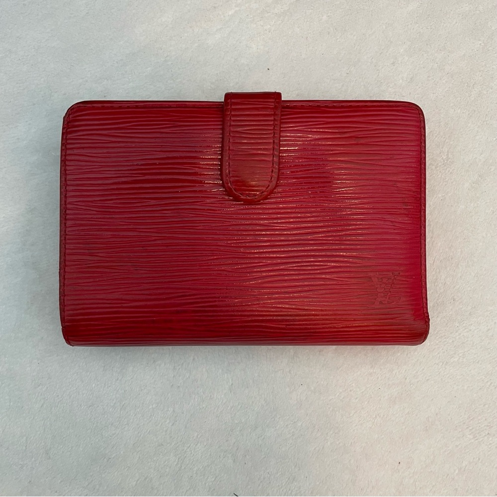 Louis Vuitton Vibrant Red Epi Kiss Lock Wallet